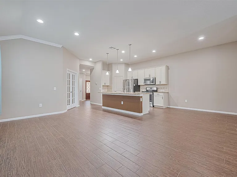 5327 Silver Ledge Dr — Photo 12