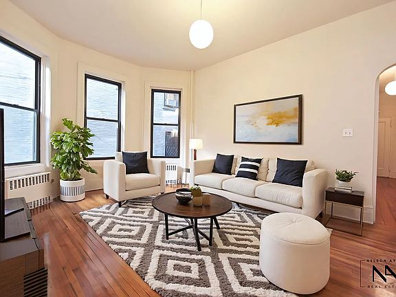 2nd image of 886 Union St APT 2B