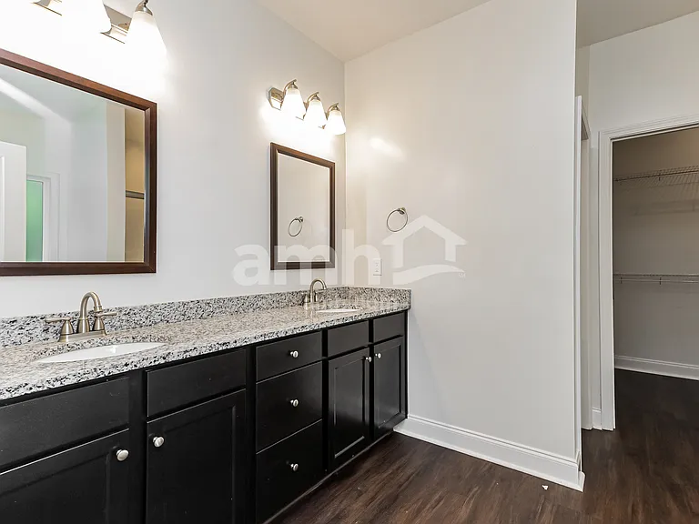 121 Coulter Woods Dr — Photo 14