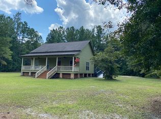 136 Emma Ln, Fargo, GA 31631