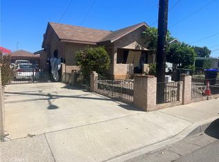 2401 S Evergreen St, Santa Ana, CA 92707