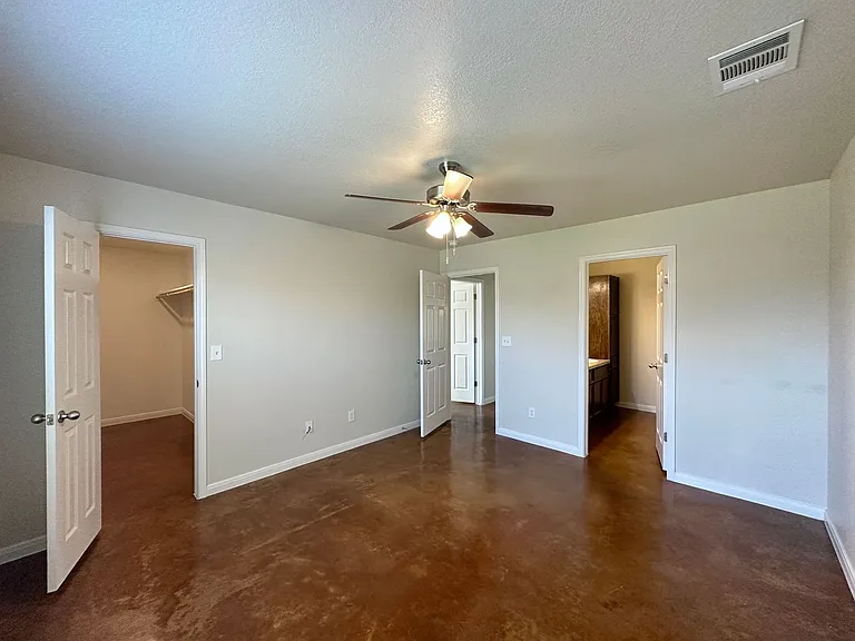 4502 Skyflower Ln — Photo 19