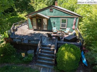 7 Legra Rd, Grassy Creek, NC 28631