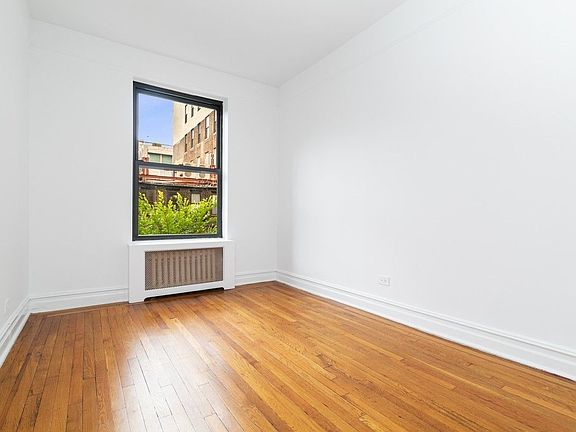 3rd image of 331 E 58th St APT 4B