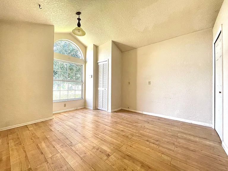 3029 Barrymore Ct — Photo 10