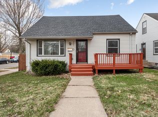 5201 Vincent Ave N, Minneapolis, MN 55430