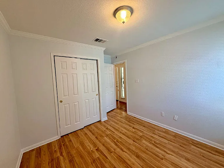 1517 Hawk Dr — Photo 20