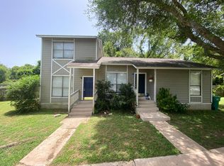 111 Hillside Dr #B, Elgin, TX 78621