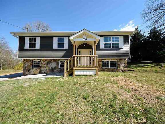 2nd image of 374 Heritage Hills Cir NE