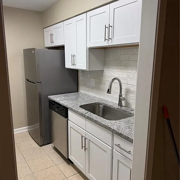 588 Oak Ave — Photo 6