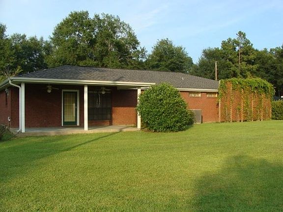 3rd image of 215 County Road 759
