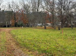 110 Peaceful Cove Ln, Franklin, NC 28734