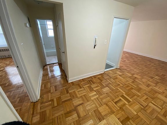 2nd image of 41-10 Bowne St #22
