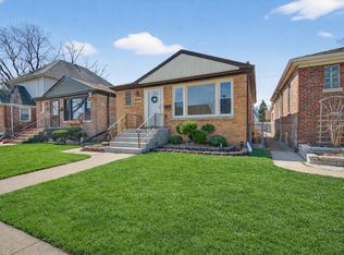 10552 S Troy St, Chicago, IL 60655