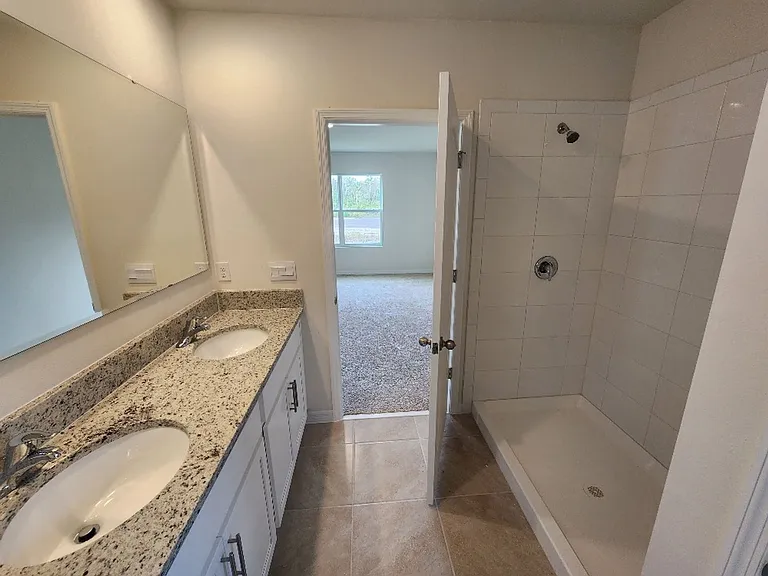 362 Caryota Ct — Photo 7