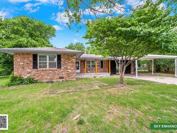 3831 NW Ferris Ave, Lawton, OK 73505