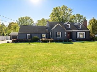 365 Scott St, Hubbard, OH 44425