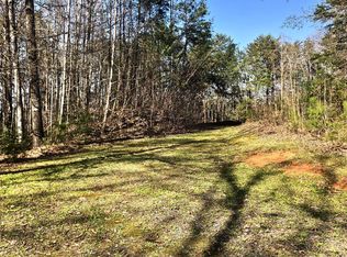 Clayton Dr, Brasstown, NC 28902