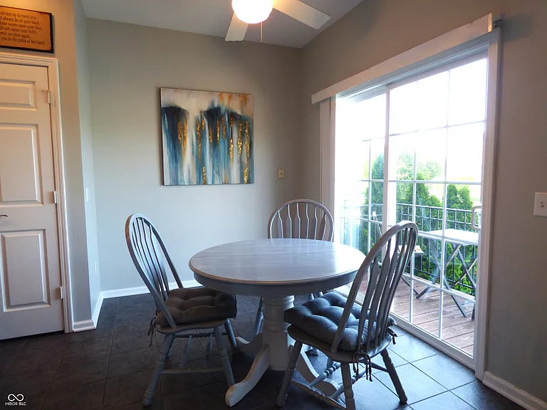 5677 Trammel Ct — Photo 5
