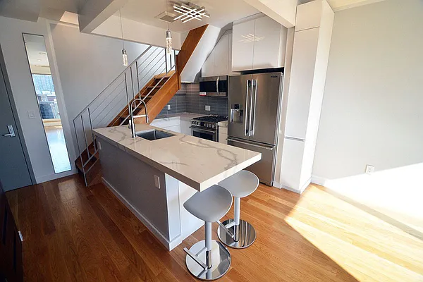 Rented by Corcoran | media 21