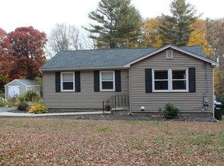 66 Saddle Hill Rd, Hopkinton, MA 01748