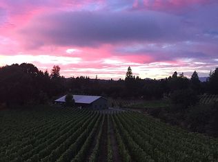 8602 Green Valley Rd, Sebastopol, CA 95472