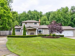 50210 Cedargrove Rd, Shelby Township, MI 48317