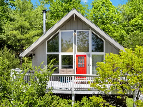 304 Holly Ridge Rd, Mount Jackson, VA 22842