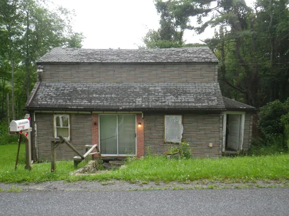 536 Deveaux St, Carrolltown, PA 15722