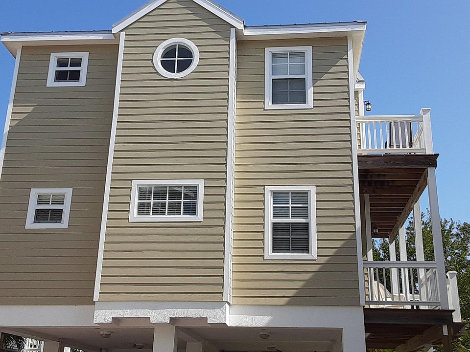 2nd image of 21650 Overseas Hwy Unit 106