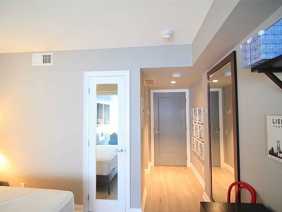 3rd image of 155 Yorkville Ave #1909