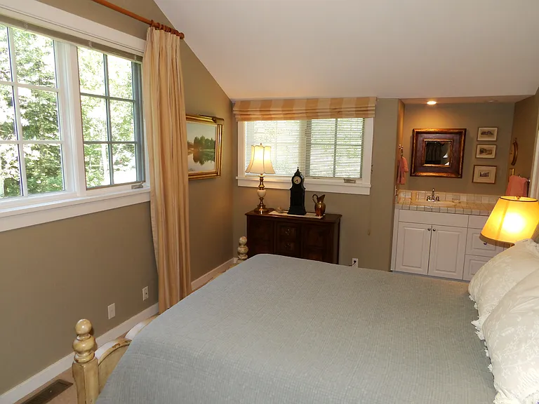 11 Willow Rd — Photo 49