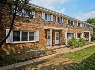 552 Lynn Ct UNIT B, Glendale Heights, IL 60139