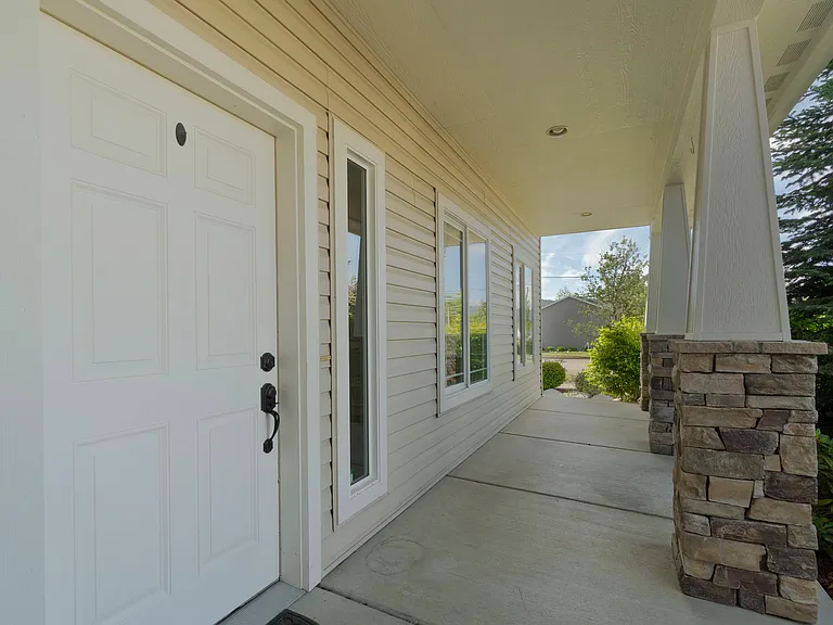 1206 N Monticello St — Photo 6
