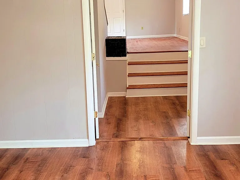 2915 Lajean Dr — Photo 8