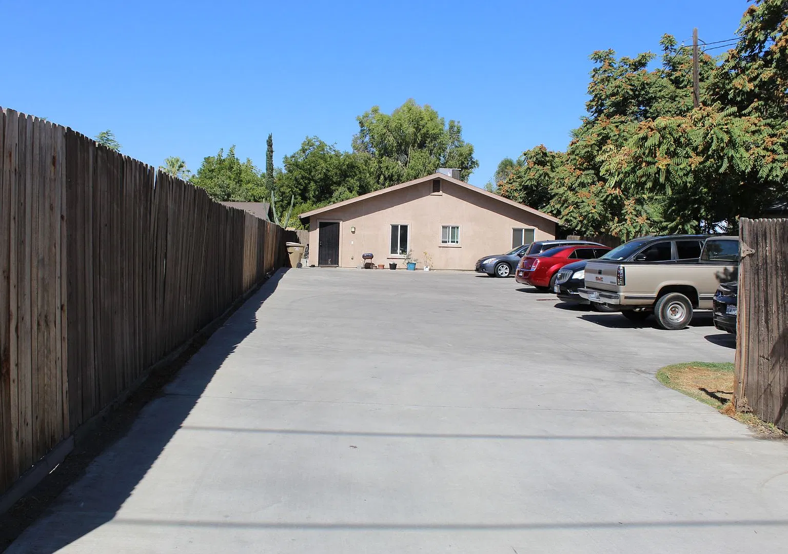 S. Oildale Drive - 311 — Photo 1