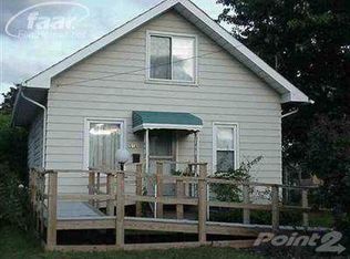 916 Willow St, Flint, MI 48503