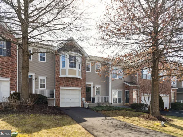 20 Tankard Ln, Washington Crossing, PA 18977