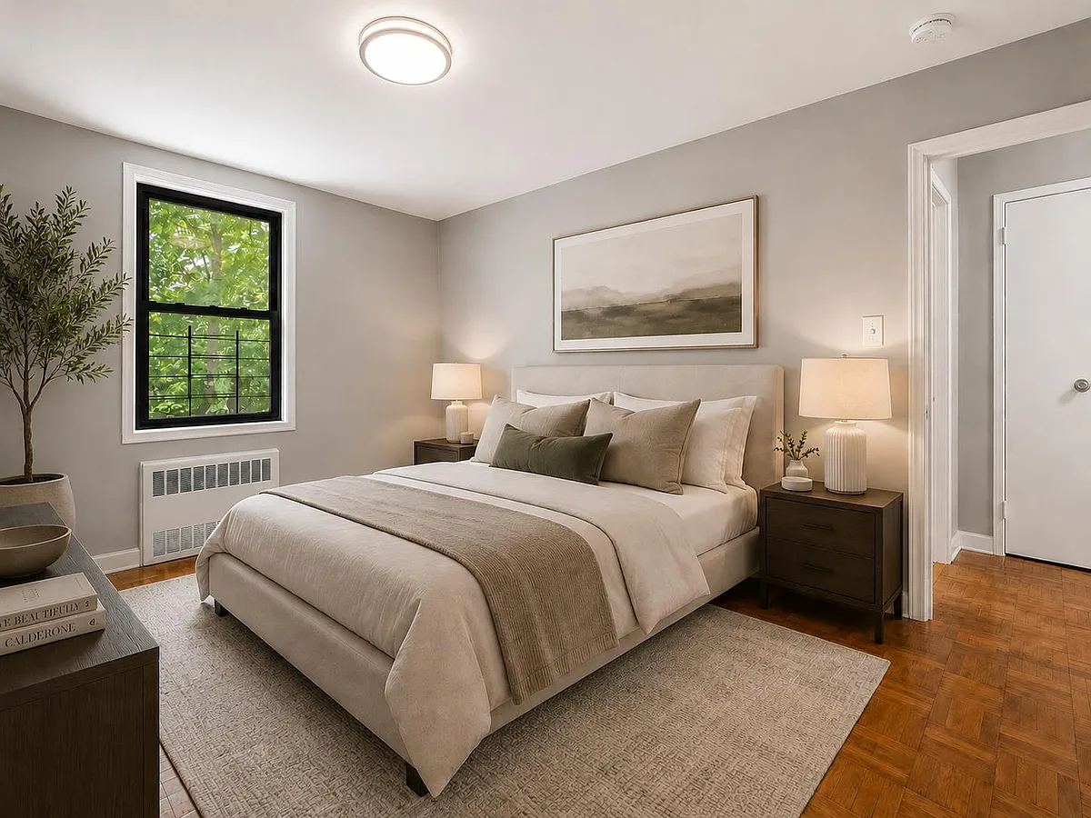 Building Photo - 525 Riverdale Ave #2E