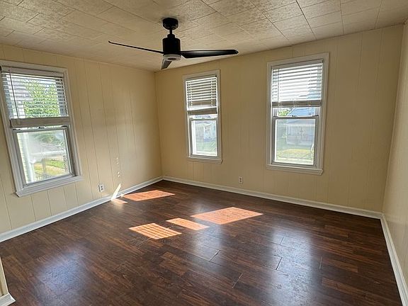 5th image of 1316 Huron Ave