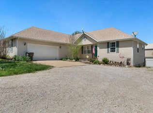 1731 E 540th Rd, Pleasant Hope, MO 65725