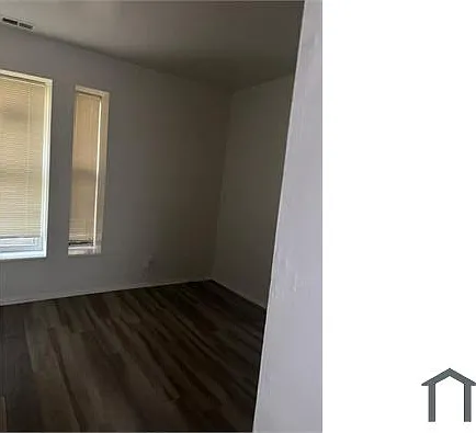 1324 Academy Ave — Photo 5