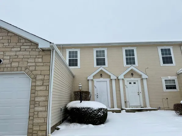 390 Golden Valley Dr, Pataskala, OH 43062