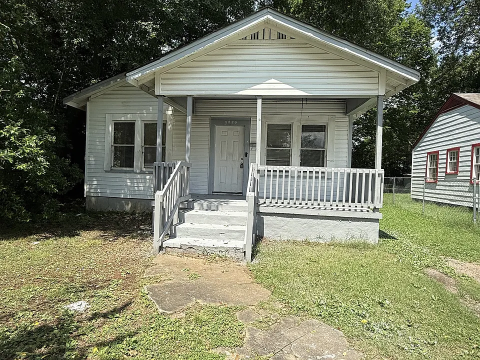 5220 Court Q