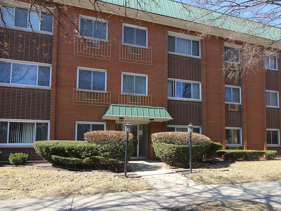1st image of 433 S Lombard Ave APT 27