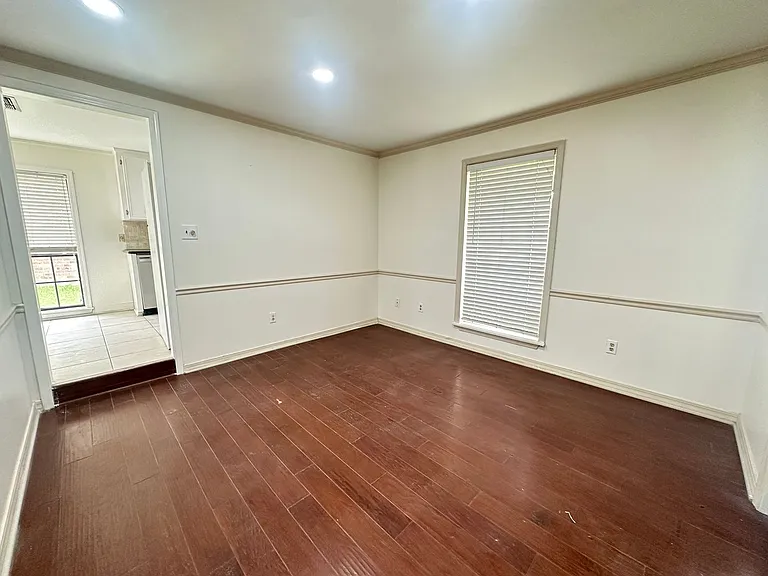 522 S Dresden Ct — Photo 7