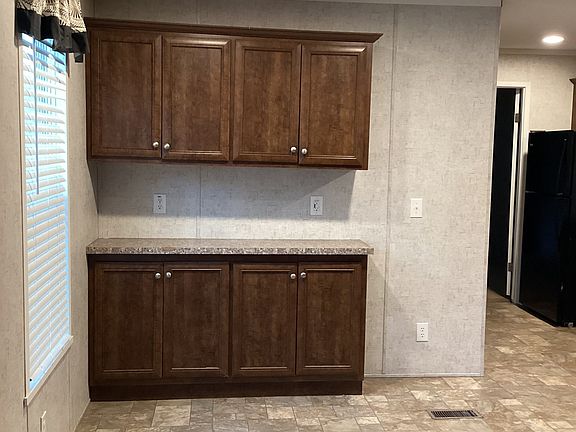 2nd image of 9910 Geraldine St #23