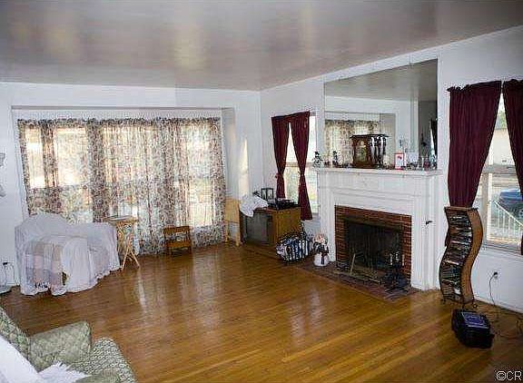 3rd image of 11303 Davenrich St
