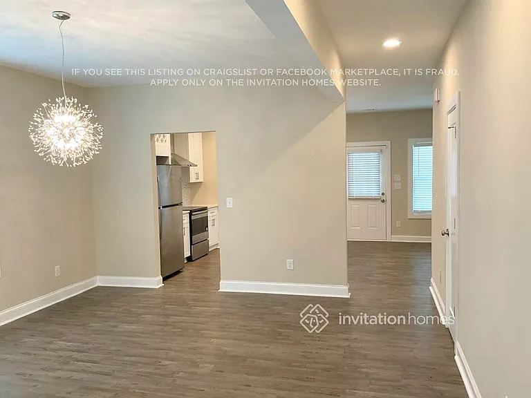 310 Valley View Dr — Photo 4