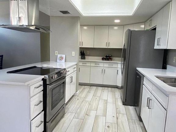 3rd image of 4350 E Red Owl Ln